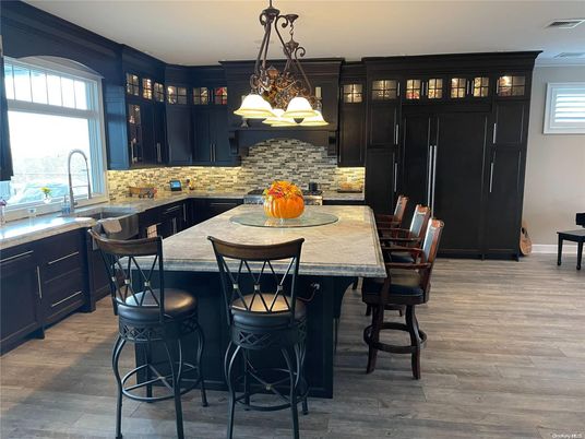 Dining room, Interior, Kitchen, Pendant Lights, Wood Texture Flooring