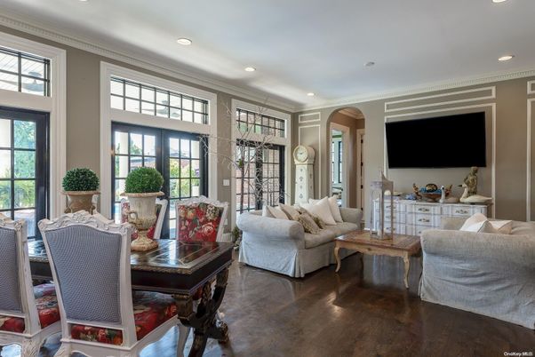 Dining room, Interior, Living room, Recessed Lighting, Wood Texture Flooring