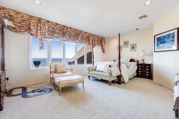Bedroom, Interior, Recessed Lighting, Water