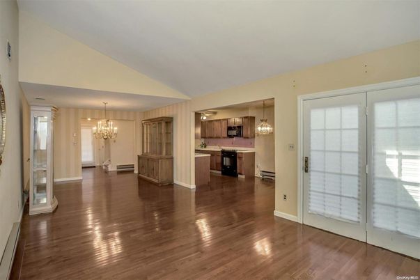 Chandelier, Empty room, Interior, Kitchen, Pendant Lights, Wood Texture Flooring