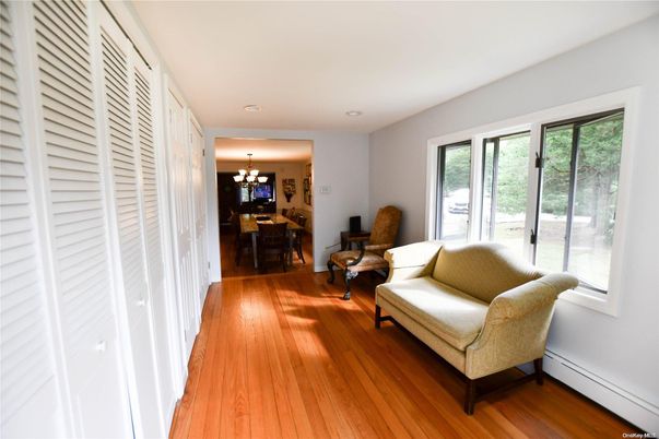 Chandelier, Dining room, Interior, Pendant Lights, Recessed Lighting, Wood Texture Flooring