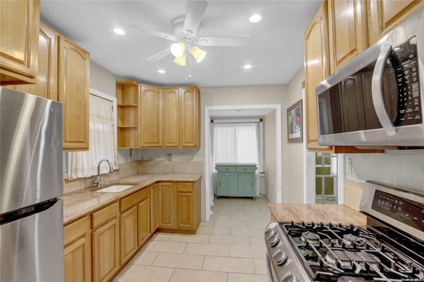 Interior, Kitchen, Recessed Lighting