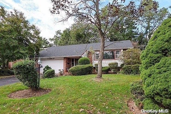Backyard, Exterior, Facade, Brick Facade, Cape Cod