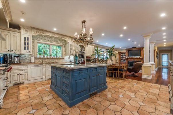 Chandelier, Interior, Kitchen, Recessed Lighting, Stainless Steel Appliances, Wood Texture Flooring