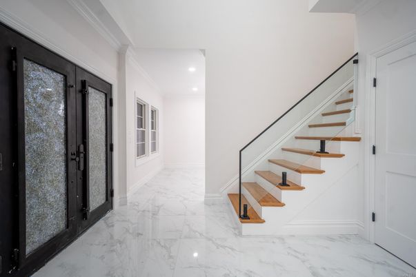 Interior, Marble, Recessed Lighting