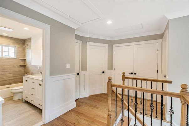 Bathroom, Interior, Recessed Lighting, Wood Texture Flooring