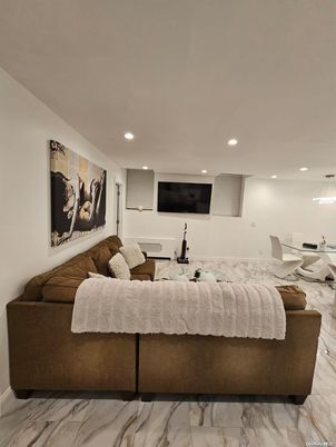 Dining room, Interior, Living room, Marble, Recessed Lighting