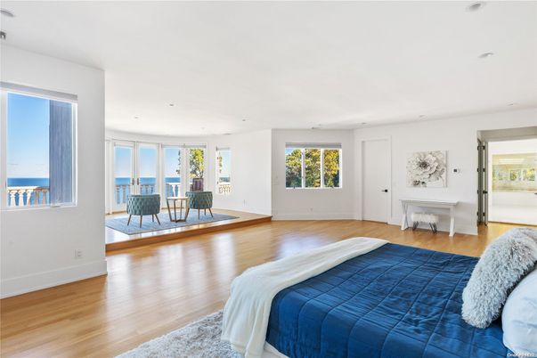Bedroom, Interior, Recessed Lighting, Water, Wood Texture Flooring