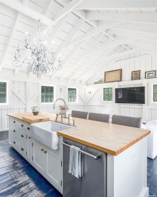 Chandelier, Interior, Kitchen, Stainless Steel Appliances, Wood Texture Flooring