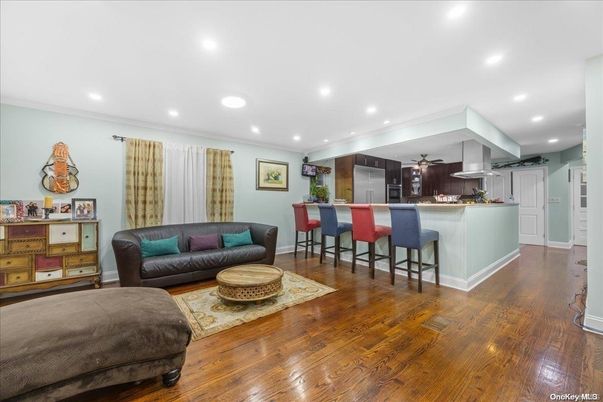 Interior, Kitchen, Living room, Recessed Lighting, Wood Texture Flooring