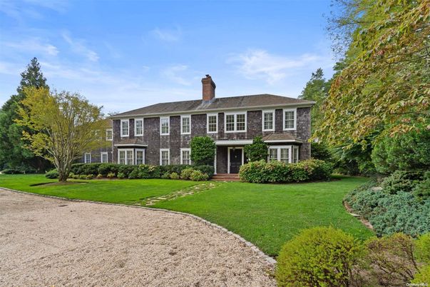 Backyard, Exterior, Facade, Georgian