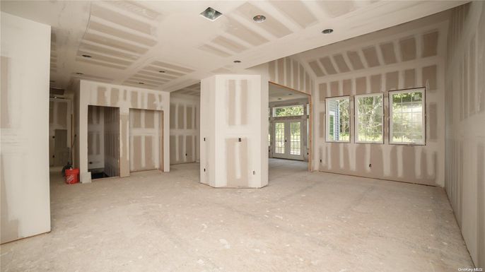 Empty room, Interior, Recessed Lighting
