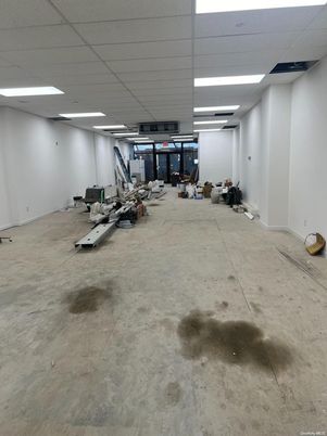 Fitness Equipment, Gym, Interior, Recessed Lighting