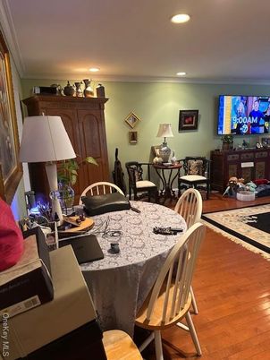 Dining room, Interior, Living room, Recessed Lighting, Wood Texture Flooring
