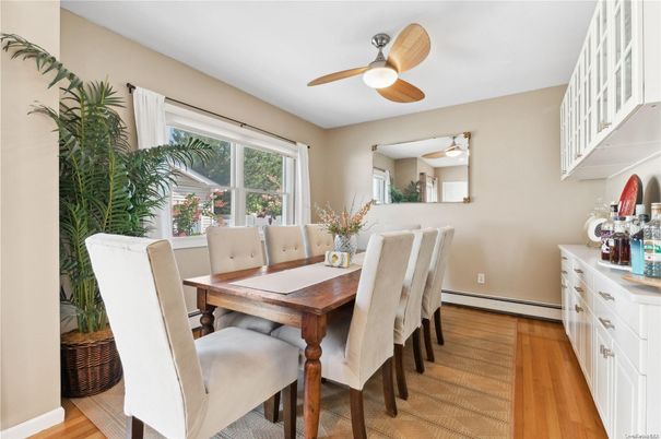 Dining room, Interior, Wood Texture Flooring