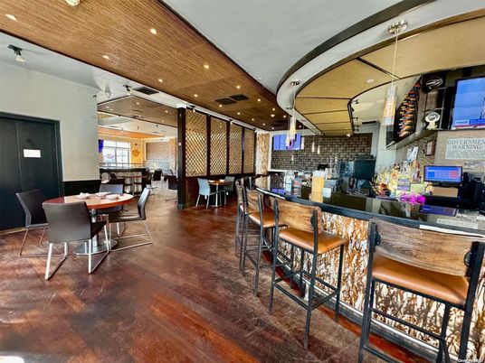 Dining room, Interior, Recessed Lighting, Stone Walls