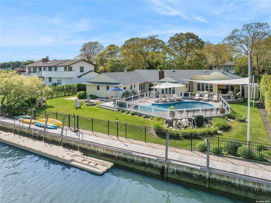 Exterior, Lake, Pool