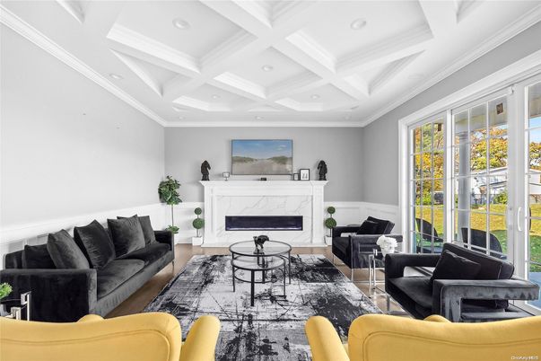 Fireplace, Interior, Living room, Piano, Recessed Lighting, Wood Texture Flooring