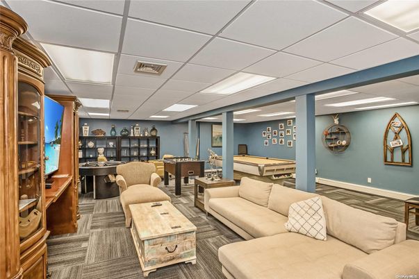 Dining room, Interior, Living room, Recessed Lighting
