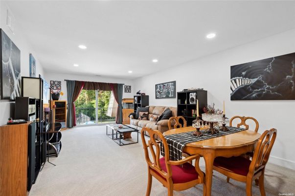 Dining room, Interior, Living room, Recessed Lighting