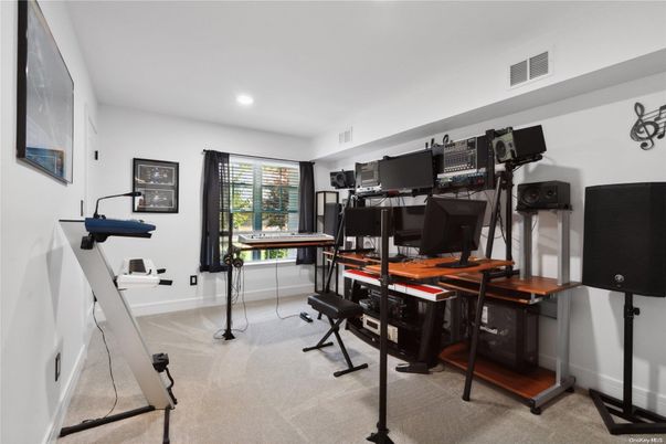 Fitness Equipment, Home Office, Interior, Recessed Lighting