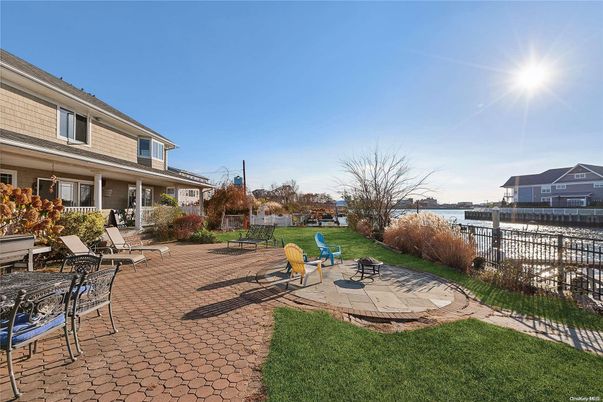 Backyard, Exterior, Water