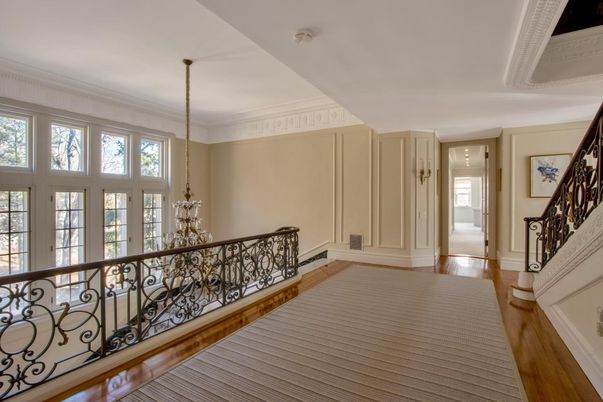 Interior, Pendant Lights, Wood Texture Flooring