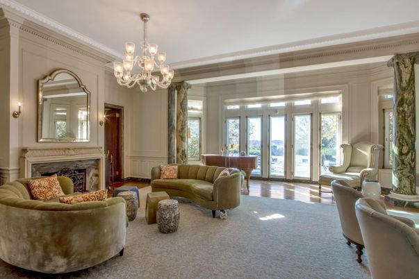 Chandelier, Fireplace, Interior, Living room