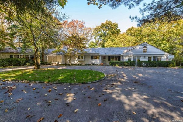 Backyard, Exterior, Facade, Ranch