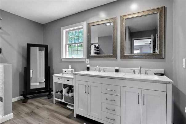Bathroom, Dual Sink Vanities, Interior, Wood Texture Flooring