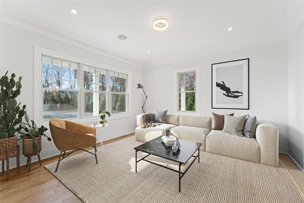 Interior, Living room, Recessed Lighting, Wood Texture Flooring