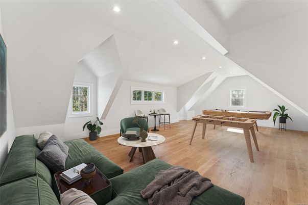 Game Room, Interior, Living room, Recessed Lighting, Wood Texture Flooring