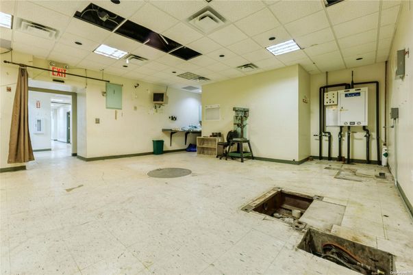 Interior, Recessed Lighting