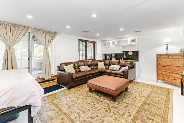 Interior, Kitchen, Living room, Recessed Lighting