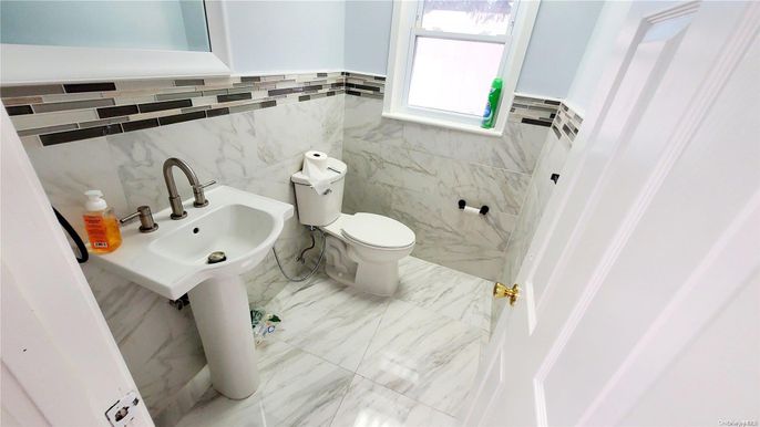 Bathroom, Interior, Marble, Marble Walls