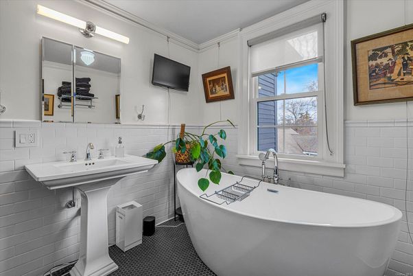 Bathroom, Dual Sink Vanities, Free Standing Baths, Interior