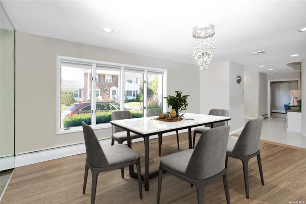 Chandelier, Dining room, Interior, Recessed Lighting, Wood Texture Flooring