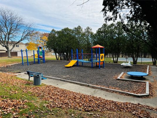 Backyard, Exterior, Playground