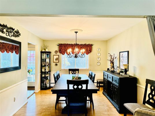 Chandelier, Dining room, Interior, Wood Texture Flooring