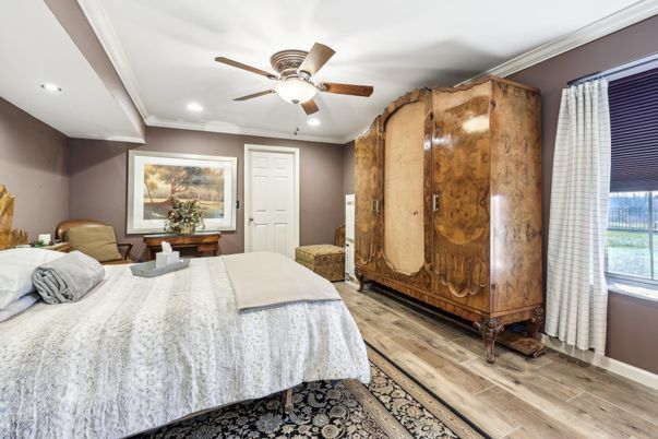 Bedroom, Interior, Recessed Lighting, Wood Texture Flooring