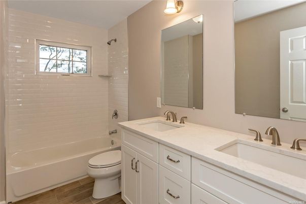 Bathroom, Dual Sink Vanities, Interior, Wood Texture Flooring