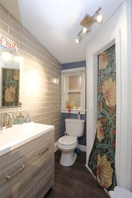 Bathroom, Interior, Wood Texture Flooring