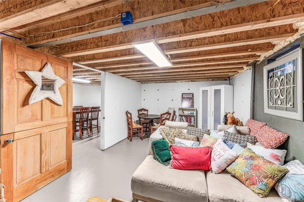 Dining room, Interior, Living room, Wooden Beams