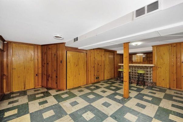Interior, Wooden Walls