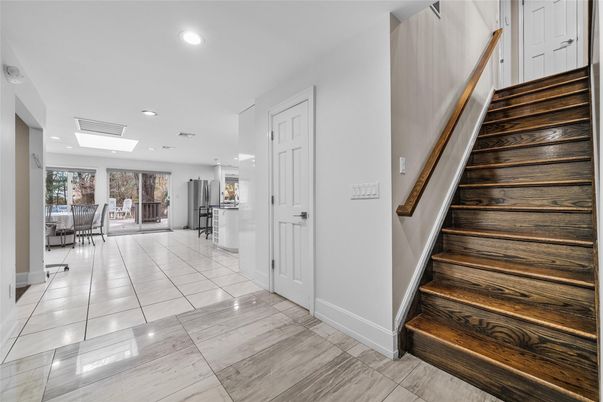 Dining room, Interior, Marble, Recessed Lighting