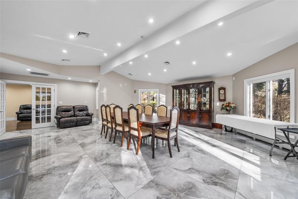 Dining room, Interior, Marble, Recessed Lighting