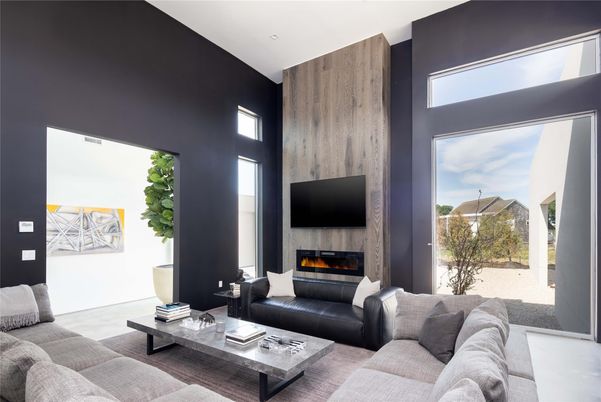 Fireplace, Interior, Living room, Recessed Lighting