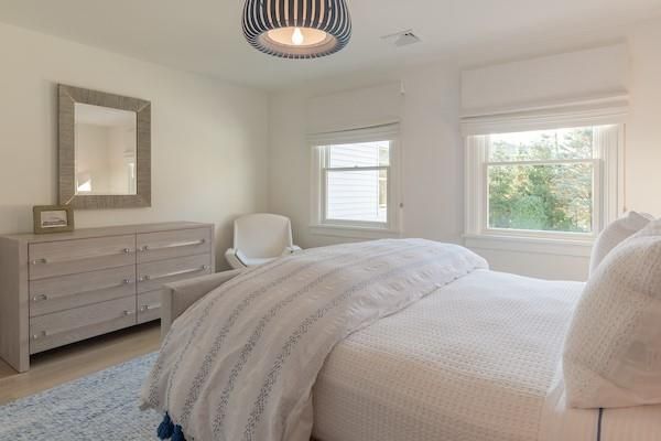 Bedroom, Interior, Pendant Lights, Wood Texture Flooring