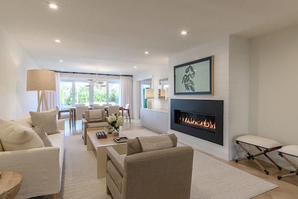 Dining room, Fireplace, Interior, Living room, Pendant Lights, Recessed Lighting