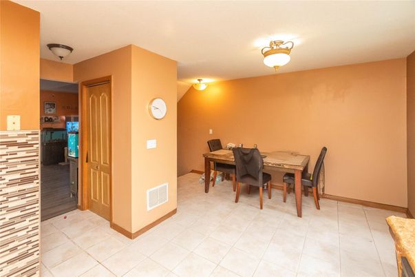 Dining room, Interior